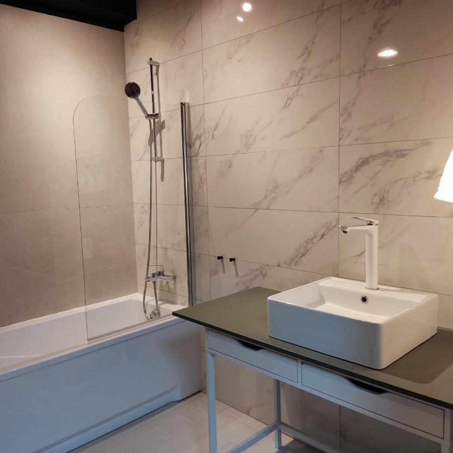 Apartament Milion Rynek Sienny Stare Miasto Bulwary Apartamenty No 1 Szczecin Bagian luar foto